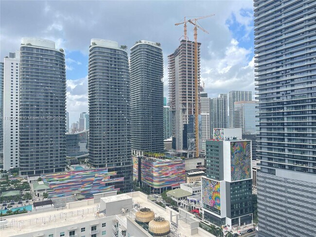Photo - 1111 SW 1st Ave Unidad 2822-N Rental