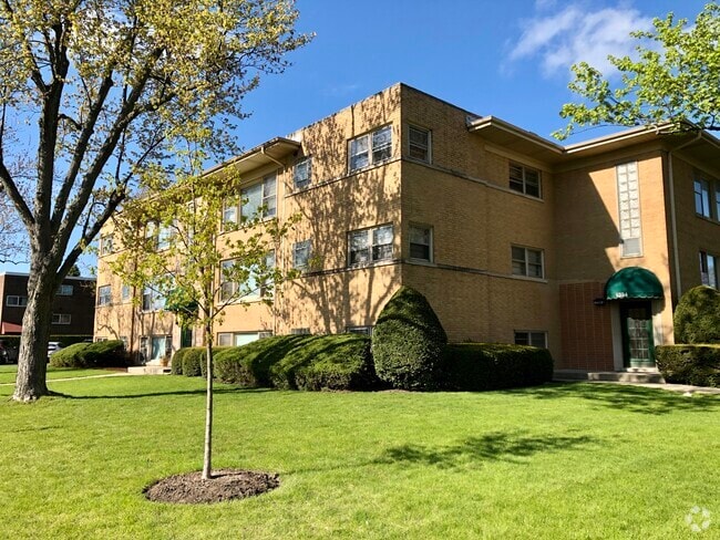 Building Photo - 1334 Woodview Ln Unit 2E Rental