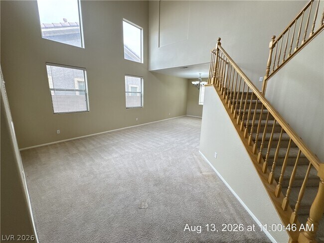 Photo - 2768 Craigmillar St