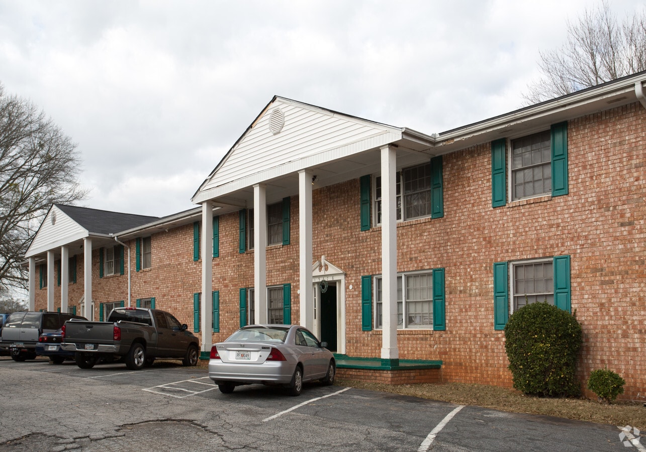 Old Floyd Apartments - Old Floyd Apartments
