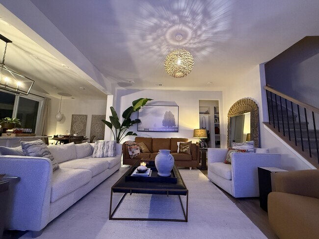 Photo - 7038 Levelcross Ln