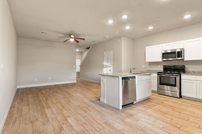 7314 Savannah Brooks