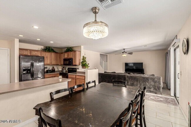 Photo - 5725 E Good Pasture Ln