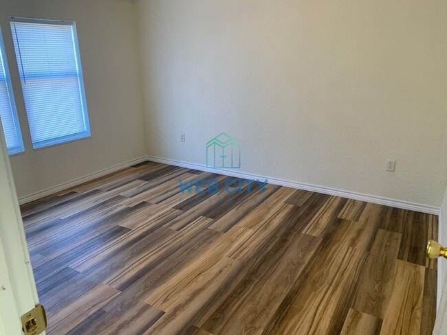 Photo - 7831 County Rd