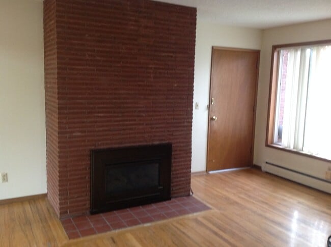 2 Bedroom: Living Room - Edie Court