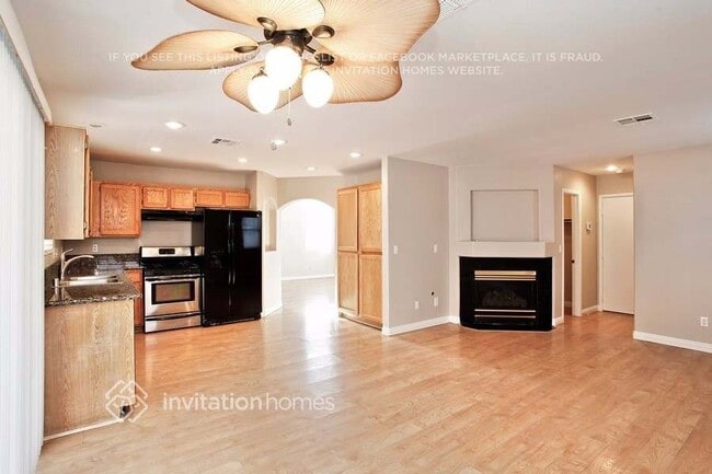 Photo - 6553 Bush Clover Ln