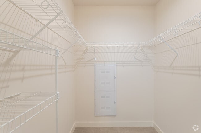 Apt 215 - One Bedroom - Fenton Silver Spring