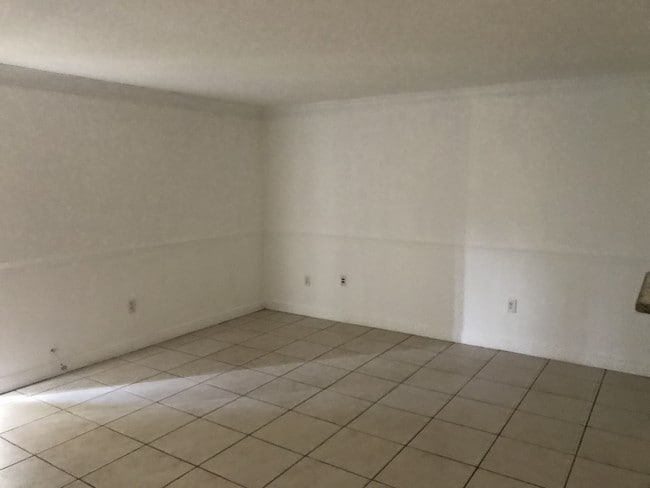 Photo - 9445 SW 76th St Unit # U1