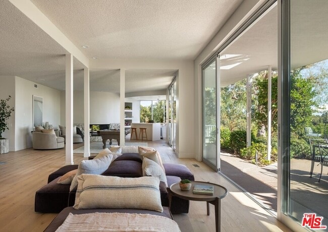 Photo - 510 Stonewood Dr