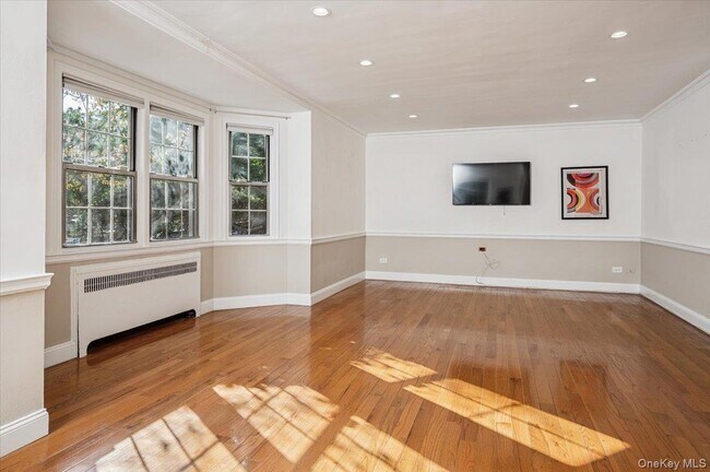 Photo - 3 Campus Pl Unit 1C