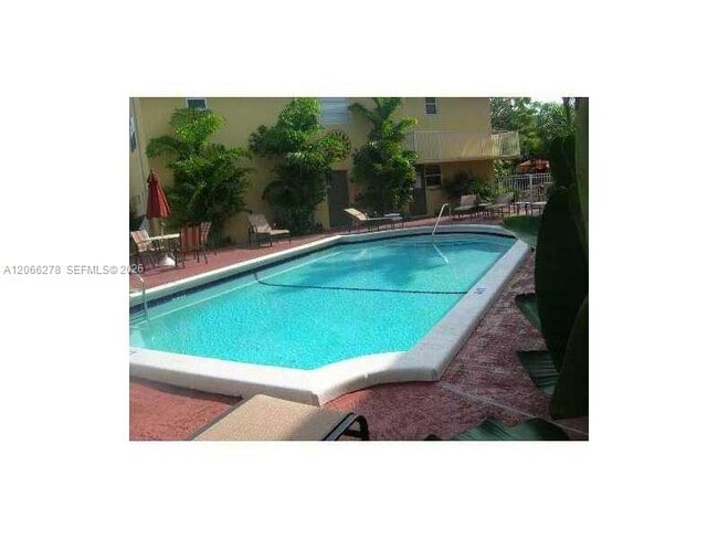 Photo - 4061 N Dixie Hwy Unidad 23