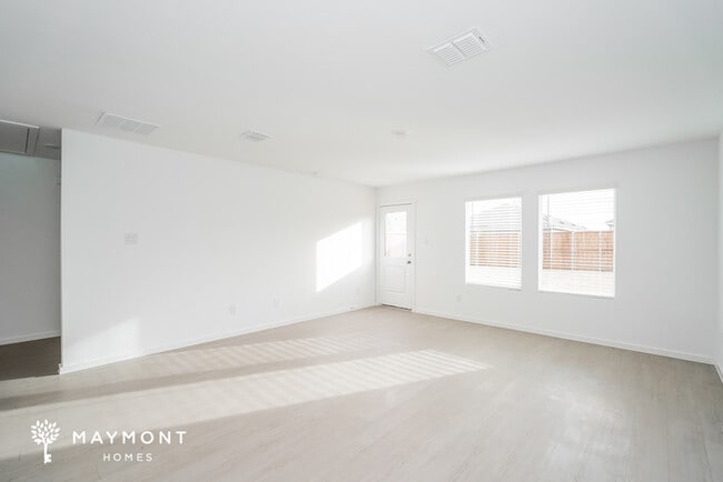 Photo - 2029 Welsh Ln