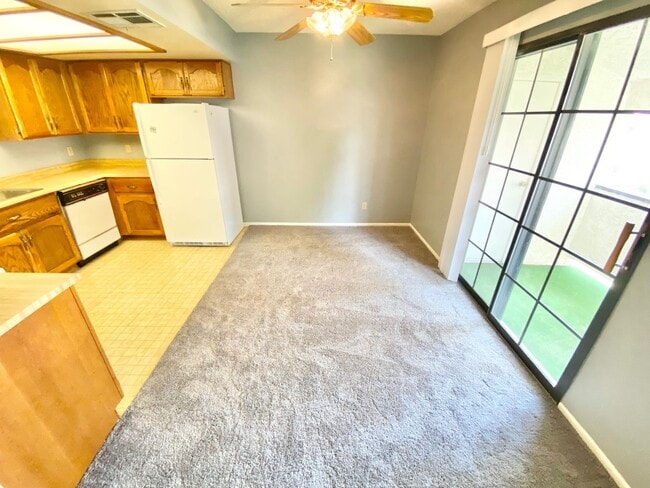 Photo - WESTSIDE CONDO!