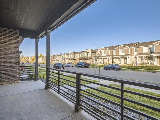 Photo - 12225 Creamery St