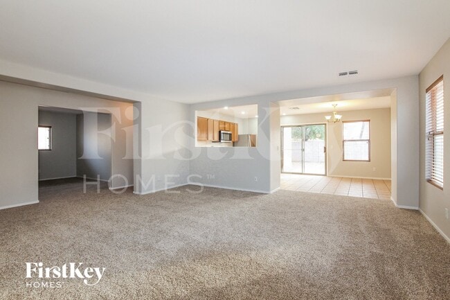 Photo - 15843 W Crocus Dr