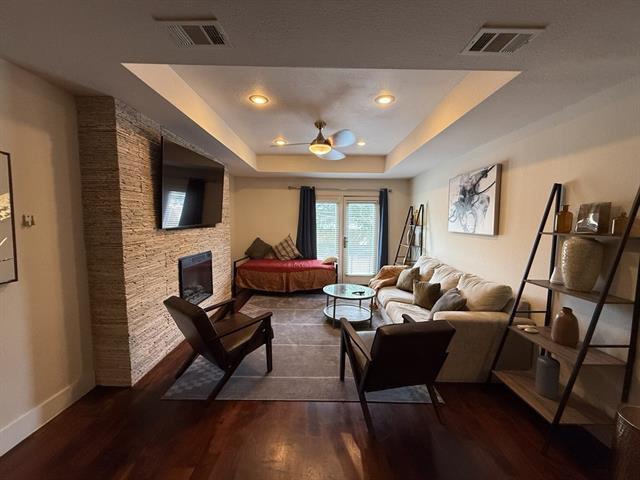 Photo - 1323 St Joseph St Unidad 19