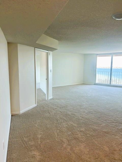 Photo - 2611 Bayshore Blvd Unidad 1805