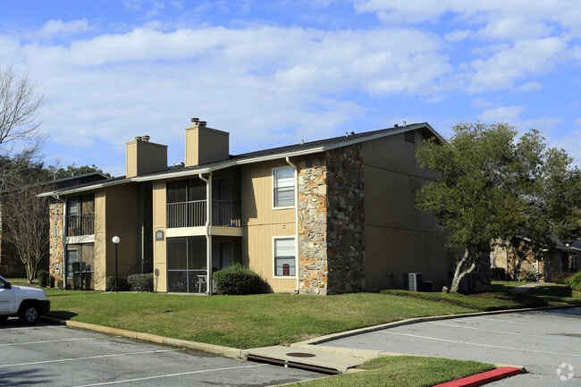 Jasmine Creek Apartments
