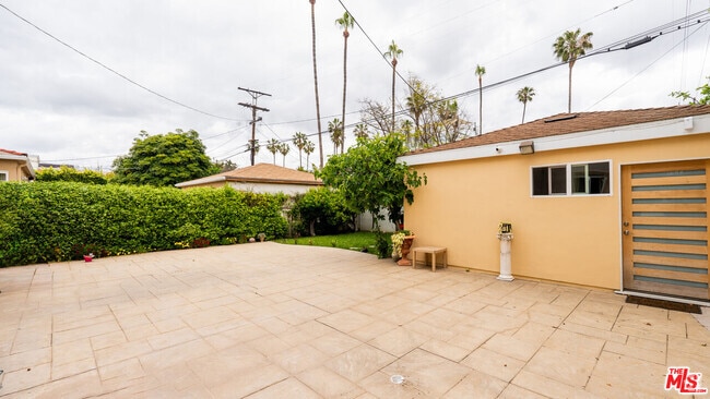 Building Photo - 488 S Willaman Dr Rental