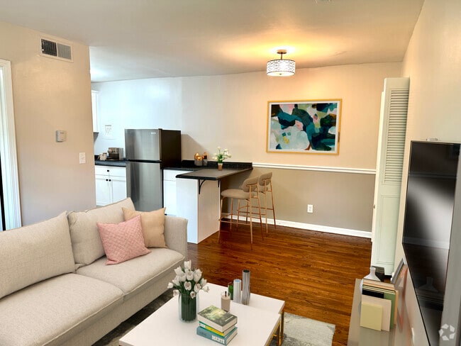 Building Photo - 2600 Le Blanc Ct. Rental