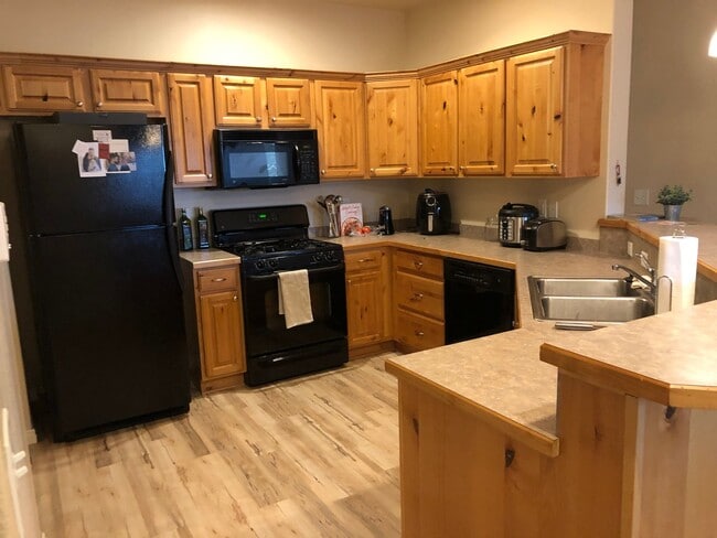 Photo - 1028 Canyon Vista Rd