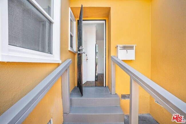 Photo - 1844 18th St