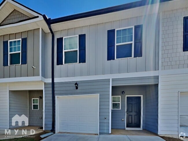Building Photo - 4952 Lower Elm St Rental