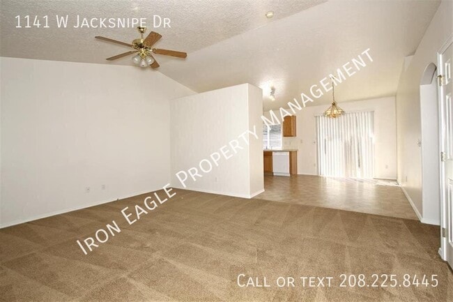 Photo - 1141 W Jacksnipe Dr
