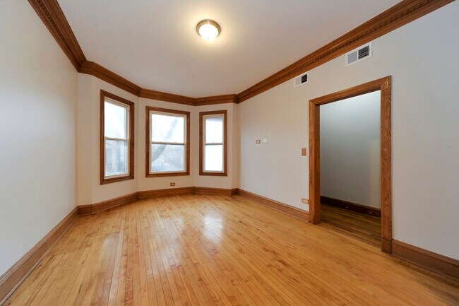 Photo - 1943 N Kedvale Ave