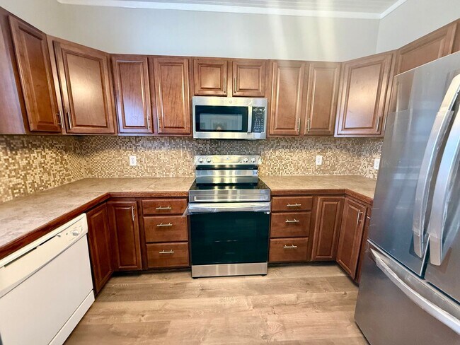 Photo - Four bedroom, 2 bath house in Mebane