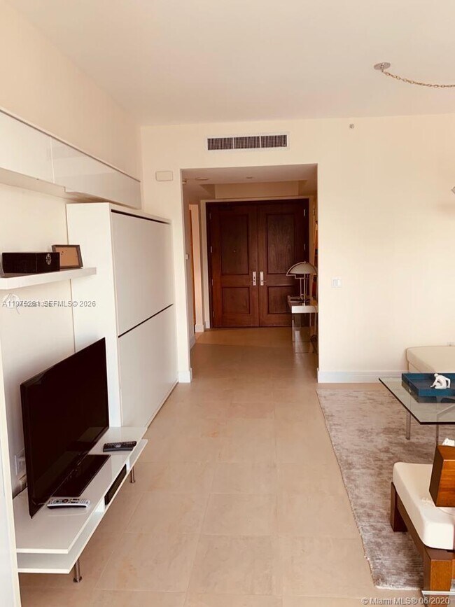 Photo - 1425 Brickell Ave Unidad 43D