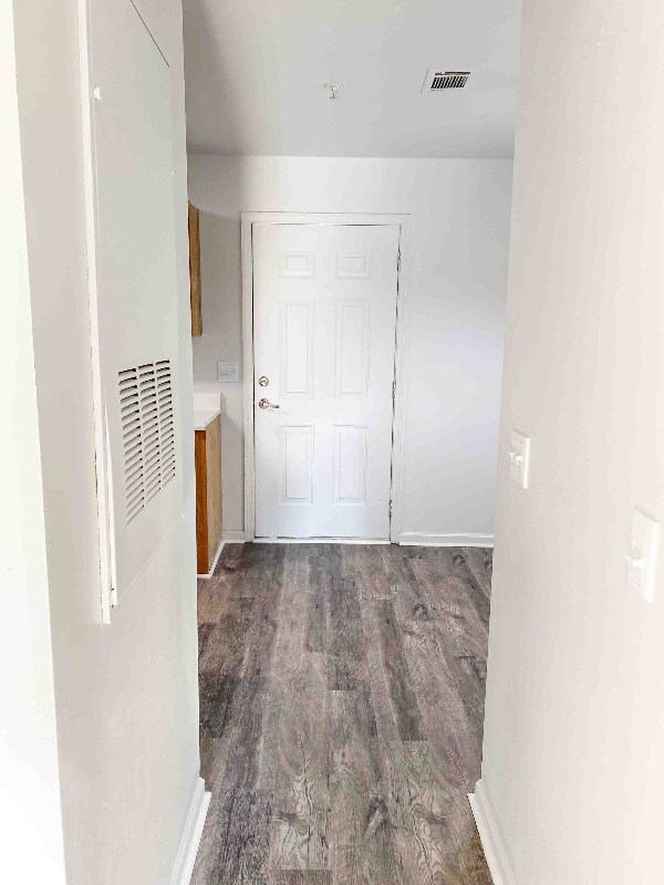 Photo - 160 Wilson Ave Unidad 1-104