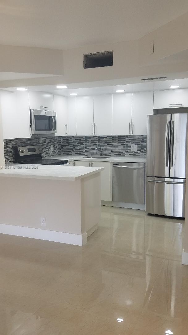 Photo - 8290 Lake Dr Unit 209