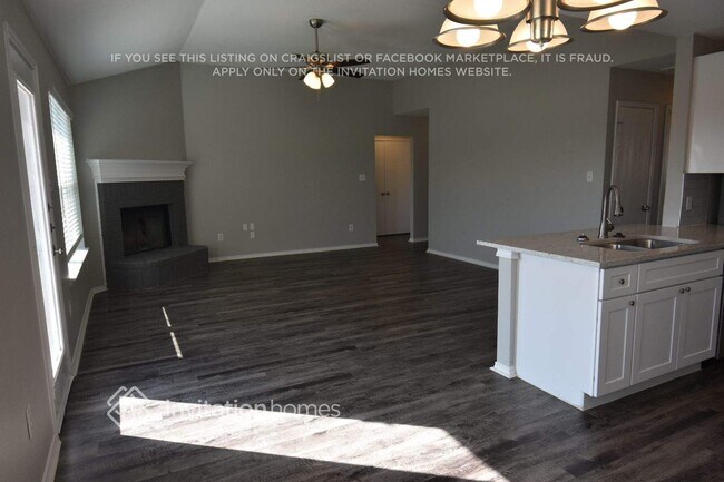 Photo - 1907 Bertram Dr