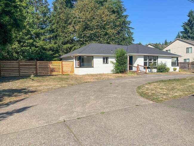 Photo - Charming NE Portland Apartment Near Parks, Shops & Transit