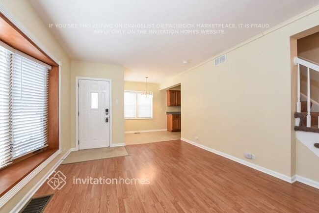 Photo - 4100 W 99th Pl