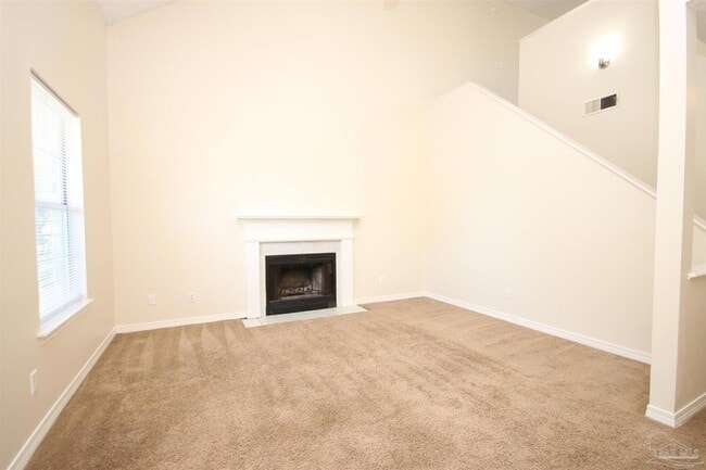 Photo - 7033 Weatherwood Dr