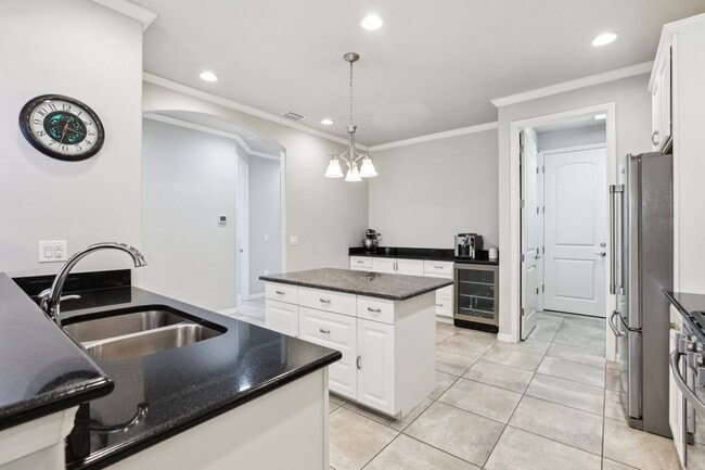 Photo - 7823 Loren Cove Dr