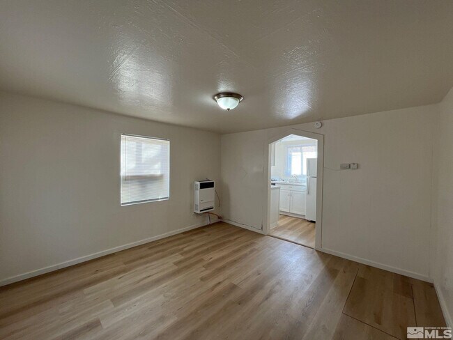 Photo - 850 G St