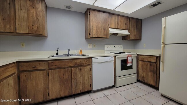 Photo - 2175 Stewart Rd