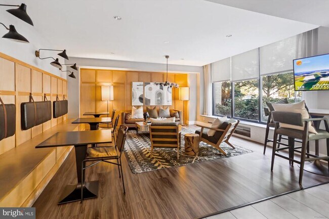 Photo - 2030 F St NW Unit 906