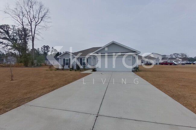Photo - 300 Hemlock Ct