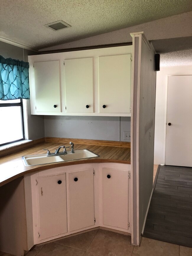 Photo - 4728 Belle Grv