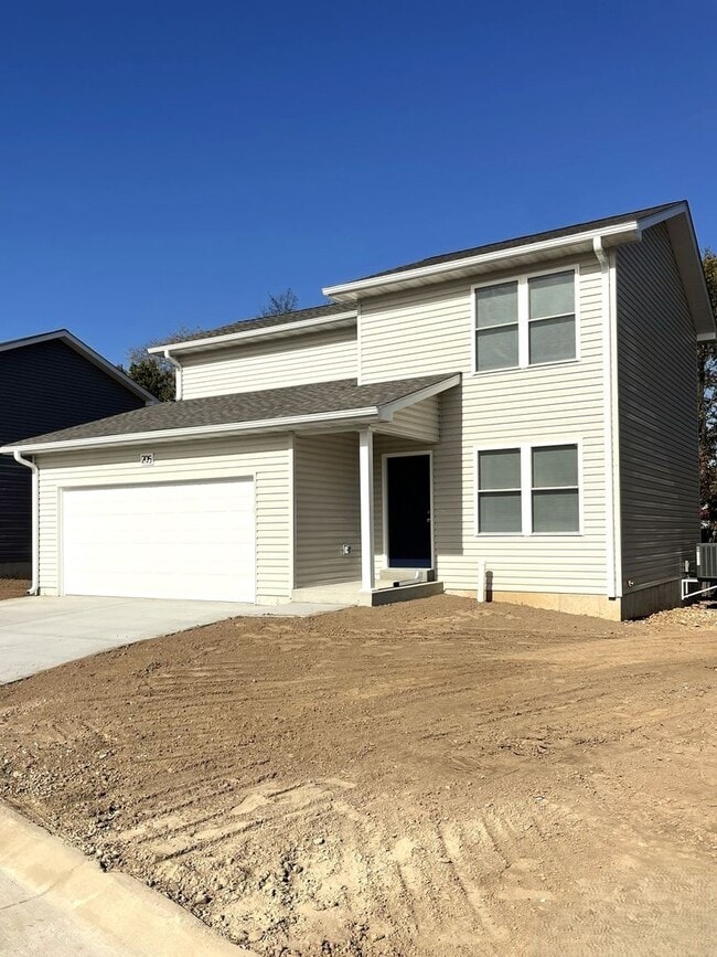 Building Photo - BRAND NEW!! 3 Bed 2.5 Bath house JUST BUIL...