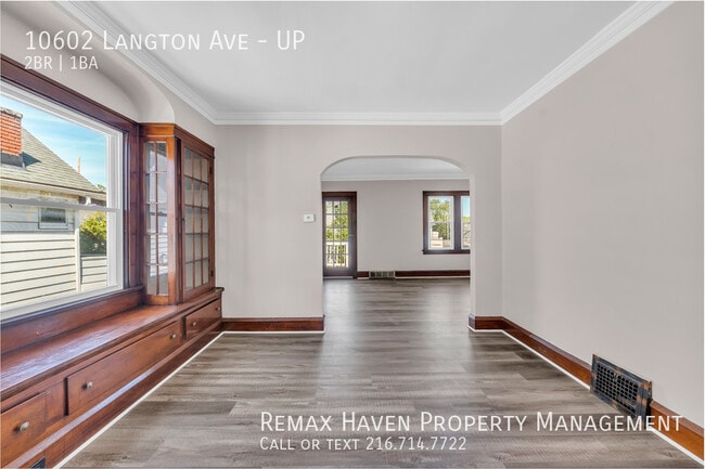 Photo - 10602 Langton Ave Unidad UP