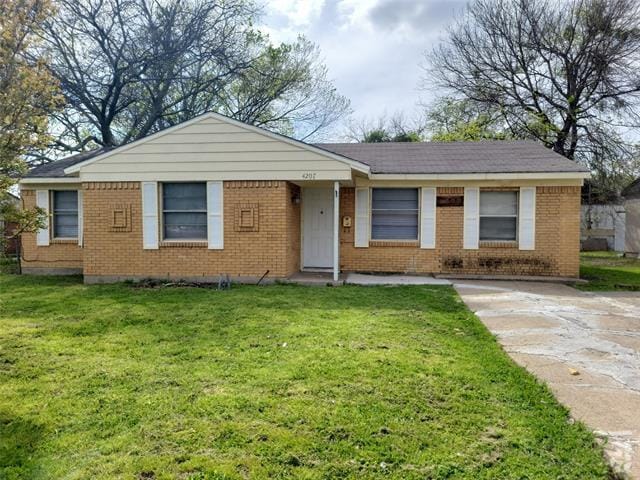 Building Photo - 4207 Harvey Dr Rental