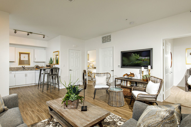 Photo - Stone Creek Apartments