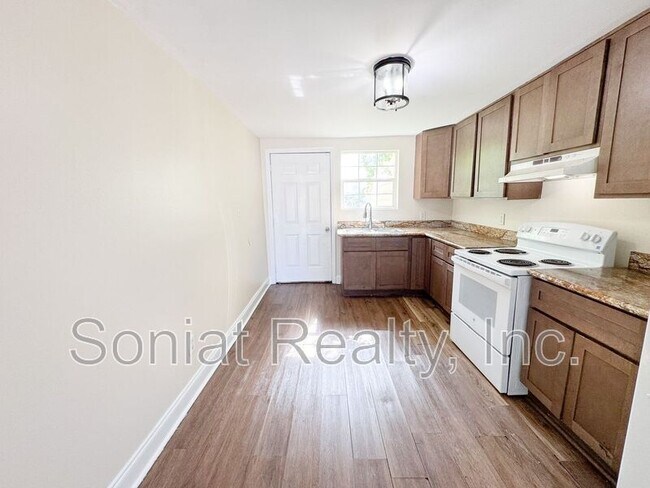 4503 Majestic Oaks Dr