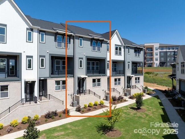 Photo - 312 Ferebee Pl