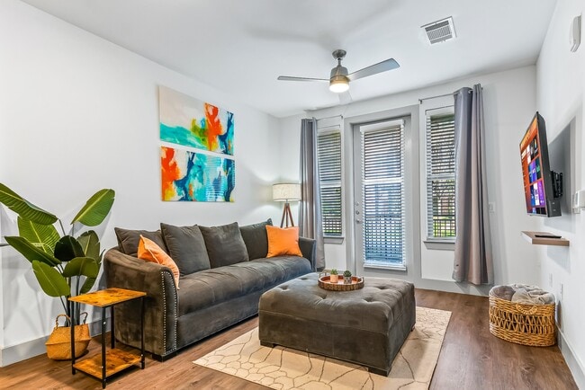2051 Wittington Pl Unit 1170